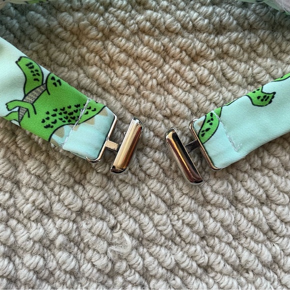 Shein Dinosaur Bikini Top Size S - Picture 7 of 8